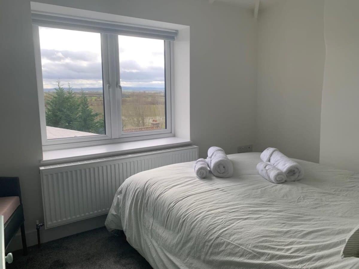 Вилла Stunning Hillside House Langport Экстерьер фото